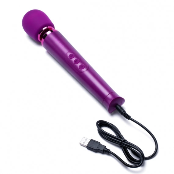 Le Wand Petite Rechargeable Vibrating Massager Dark Cherry|Package|"dark cherry rechargeable wand massager - package view"