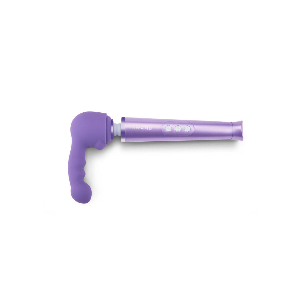 Le Wand Ripple Weighted Silicone Petite Wand Attachment | Detail | "attachment connection - detail view"