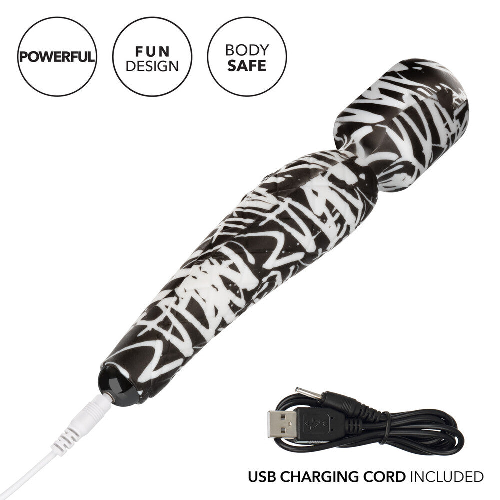 Rechargeable Waterproof Hype Massager Wand|Detail|"waterproof rechargeable wand - detail view"