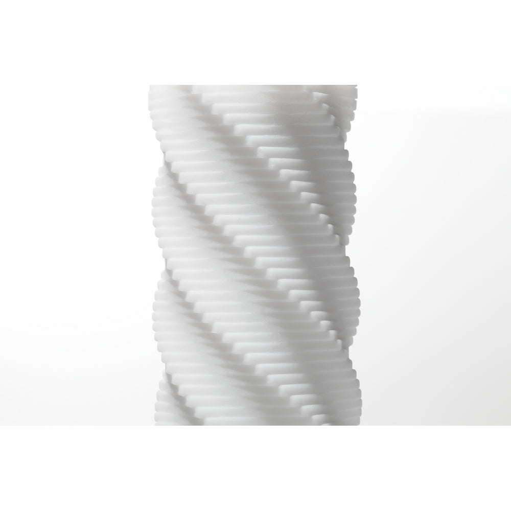 Tenga 3D Spiral Masturbator|Side View|"3d detail - side view"