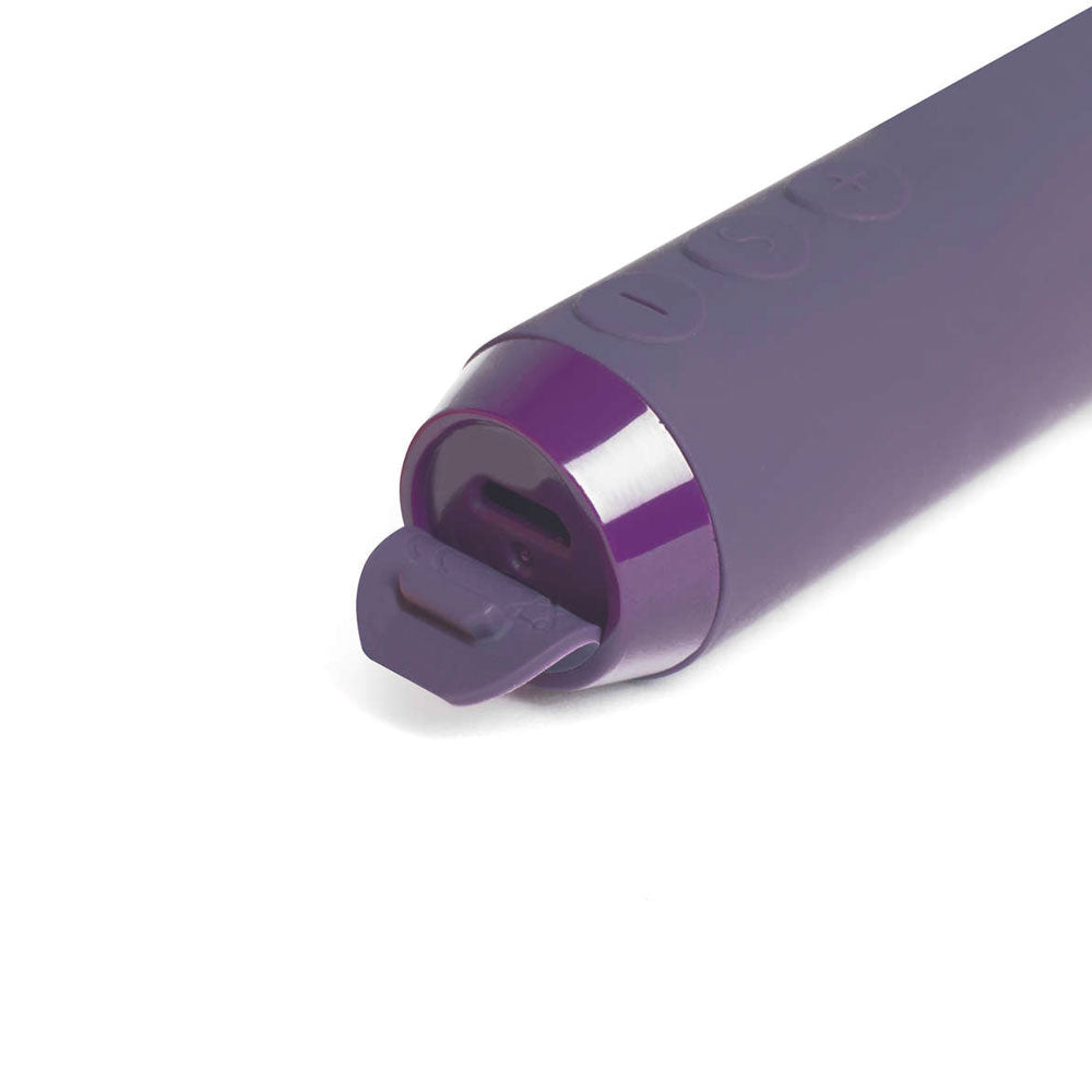 Je-Joue-Classic-Bullet-Vibrator-Purple|Detail View|"multi-speed controls-detail view"