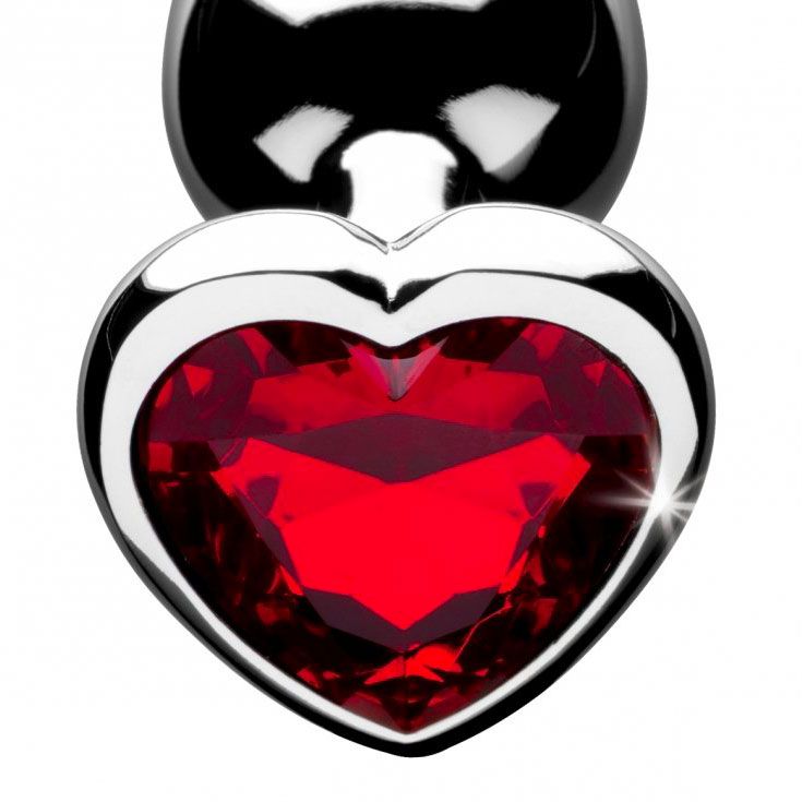 XR-Booty-Sparks-Red-Heart-Medium-Anal-Plug|Detail View|"product features-detail view"