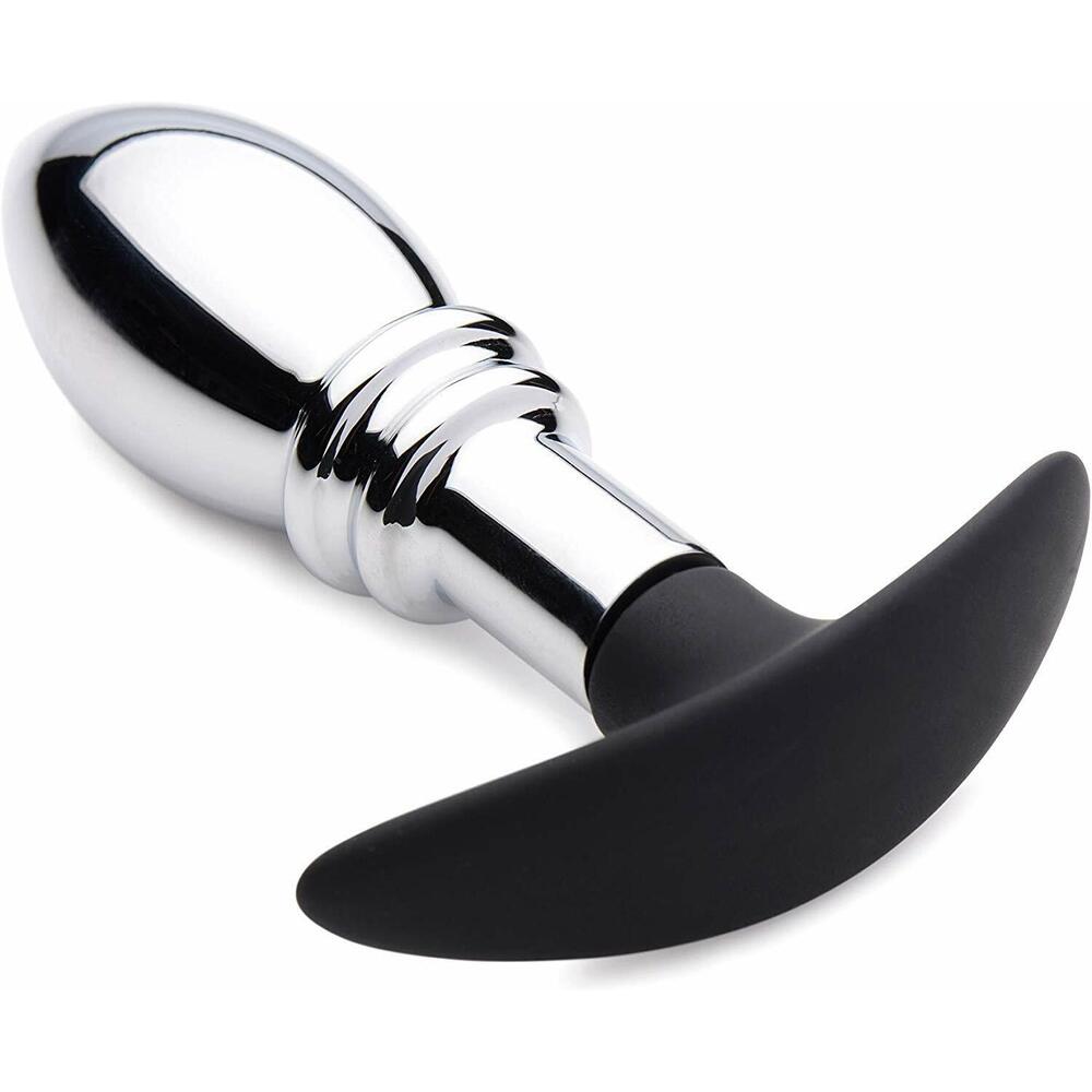 Master Series Dark Stopper Metal And Silicone Anal Plug|Detail View|"stopper features-detail view"|