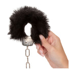 Ultra Fluffy Furry Cuffs Black|Detail View|"fluff features-detail view"|